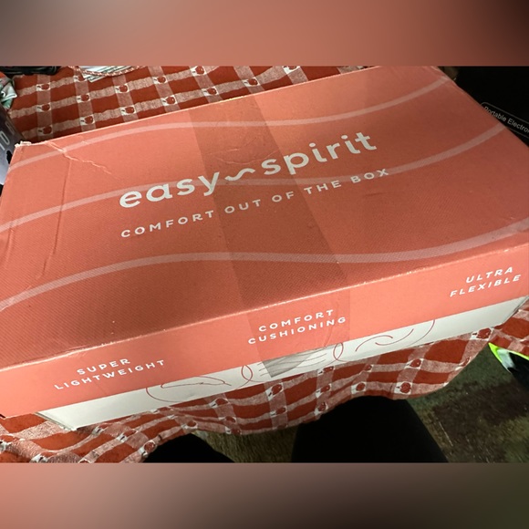 Easy Spirit womens Motion Leather Oxfords, Navy 410, 8.5 US - Picture 9 of 15